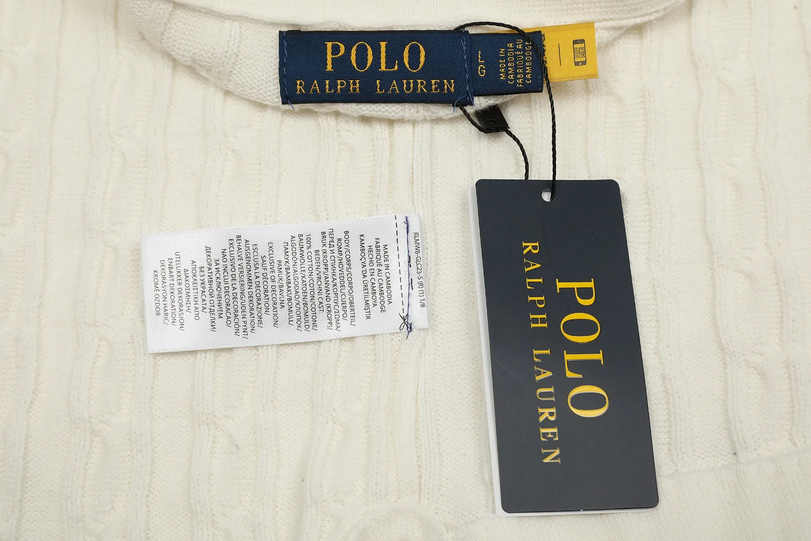 🅿️176 "Top quality" Style number: DS022# (not off the shelves all year round) [Ralph Lauren POLO lapel solid color pony embroidered logo knitted short sleeves] ✅Ralph Lauren Ralph Lauren classic basic versatile all-season cardigan knitted short sleeves ✅Main supplier platform live broadcast Wholesale entities Replenish when out of stock Not off the shelves ✅ZP quality 1:1 version Scan the code to enter the GF website Counter quality ✅Details and quality are the only one in Guangzhou. Imported quality cotton yarn focuses on high-end and cost-effective. Needless to say good quality. ✅The version is restored to the original order. The maximum size can be worn up to 160 pounds. Loose, comfortable and stress-free.